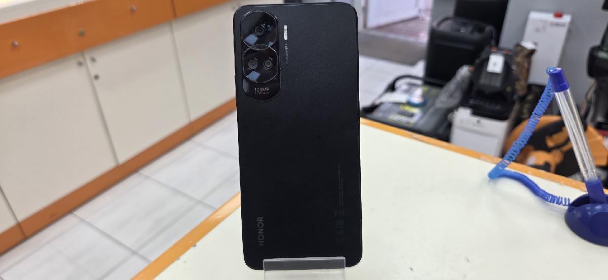 Смартфон Honor 90 Lite 8/256