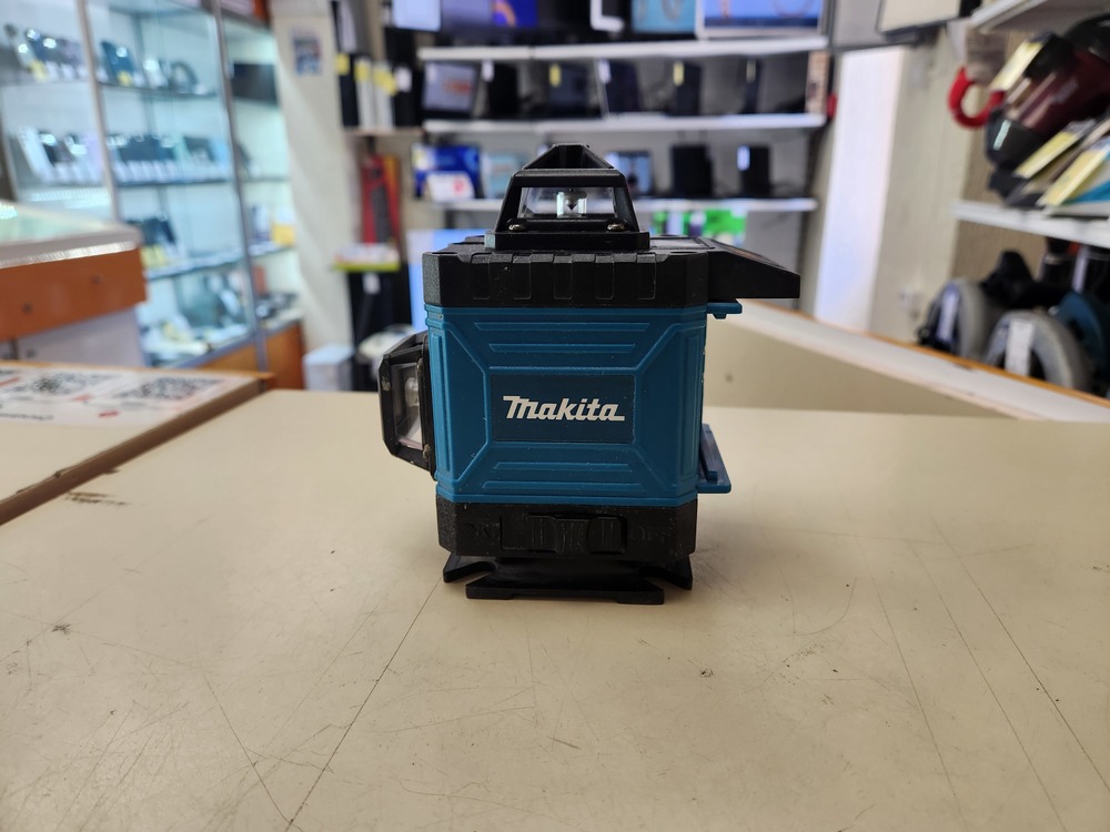 Нивелир Makita 4d laser level