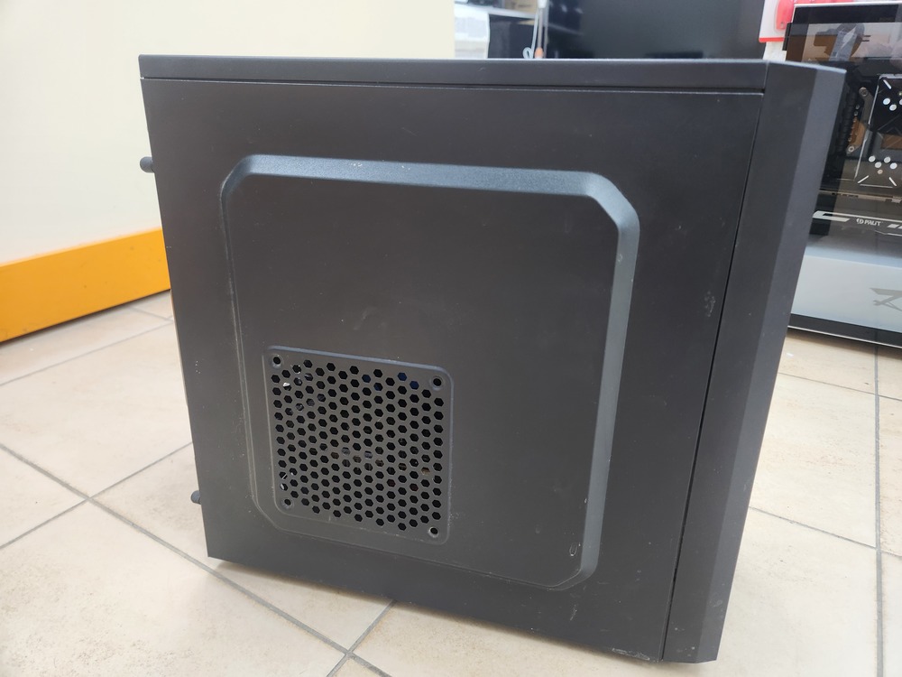 Системный блок ZALMAN; Core i5-2310, Radeon RX 550, 8 Гб, 240 Гб, Нет