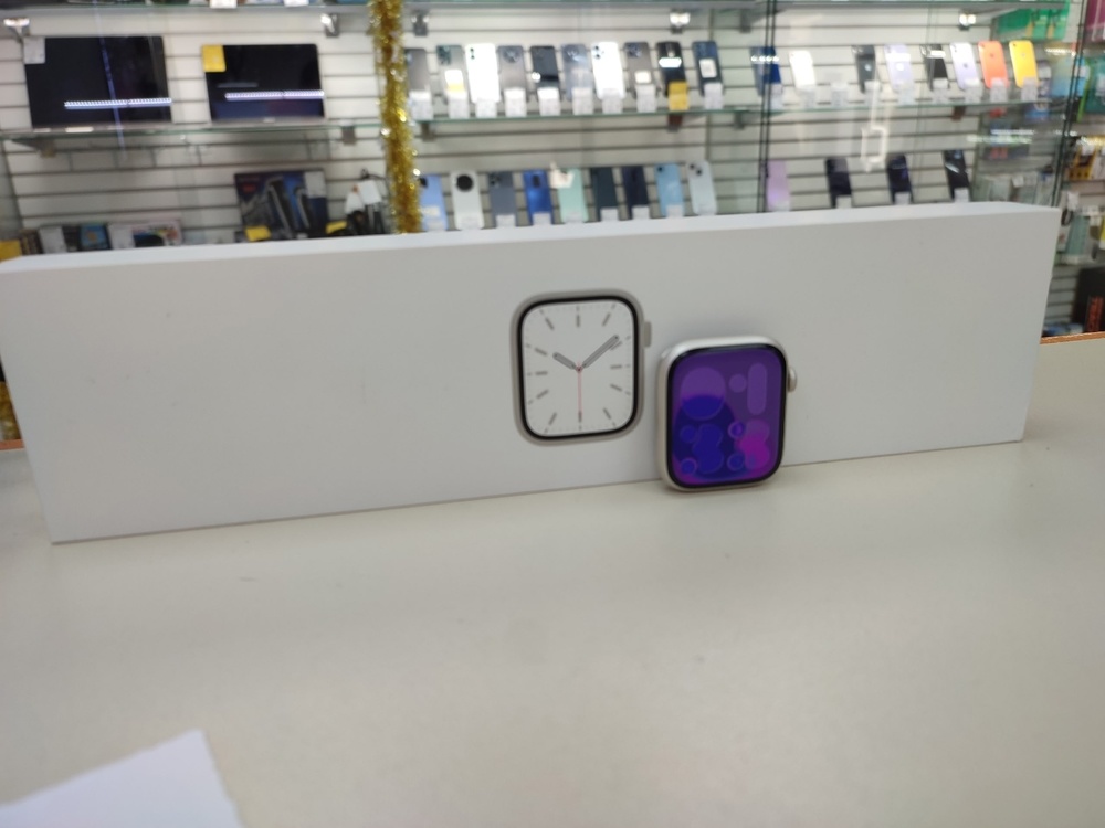 Смарт-часы Apple Watch Series 7 45mm