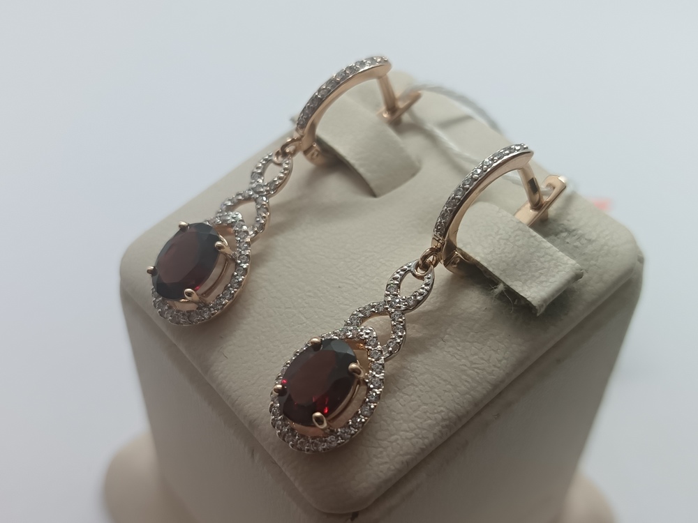 СКМИ585 СЕРЬГИ С КАМНЯМИ (Au 585) СКМИ585 СЕРЬГИ С КАМНЯМИ (Au 585)