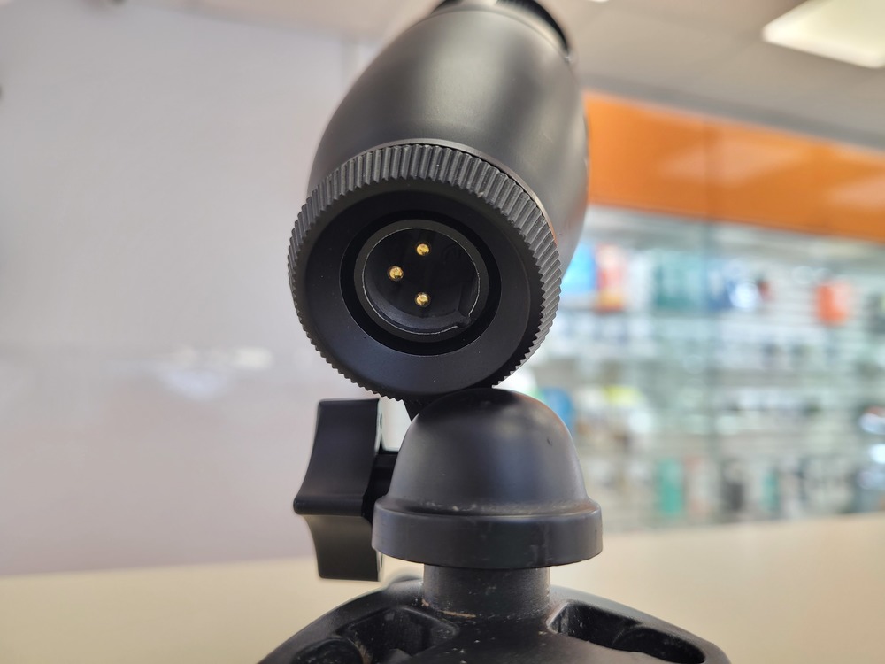 Микрофон AKG P120;
