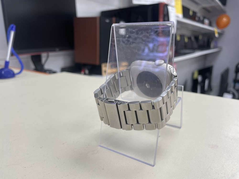 Смарт-часы Apple Watch SE 2022 44mm