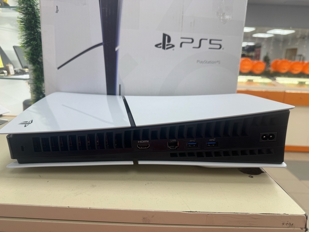 Игровая приставка PlayStation 5 Slim 1TB (С дисководом)