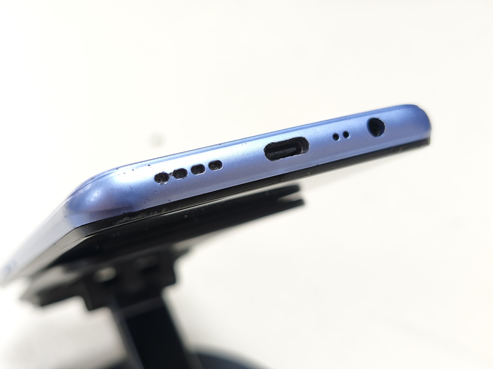 Смартфон Realme C25S 4/64