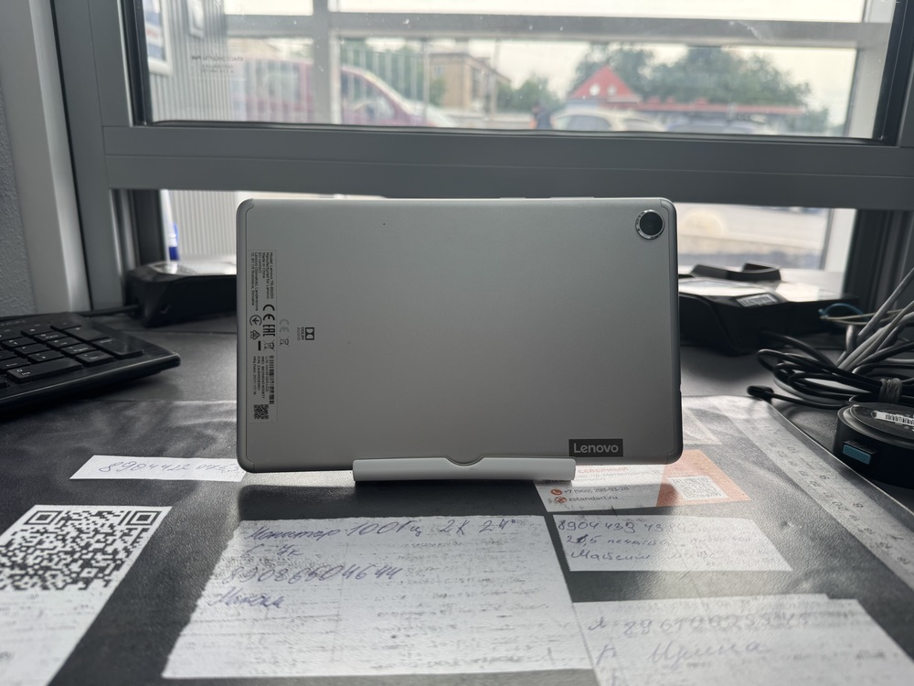 Планшет Lenovo TB-8505X;