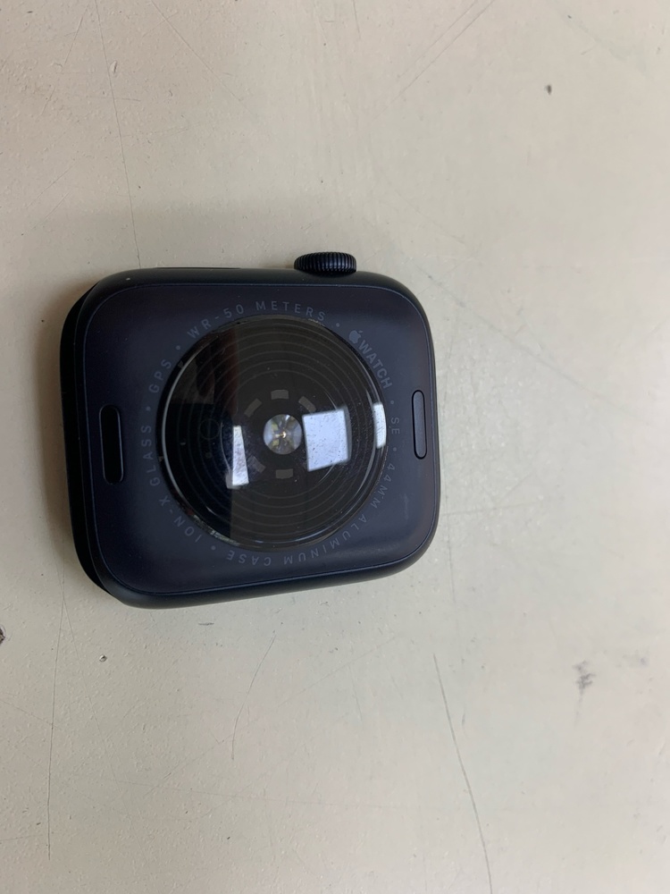 Смарт-часы Apple Watch SE 2022 44mm