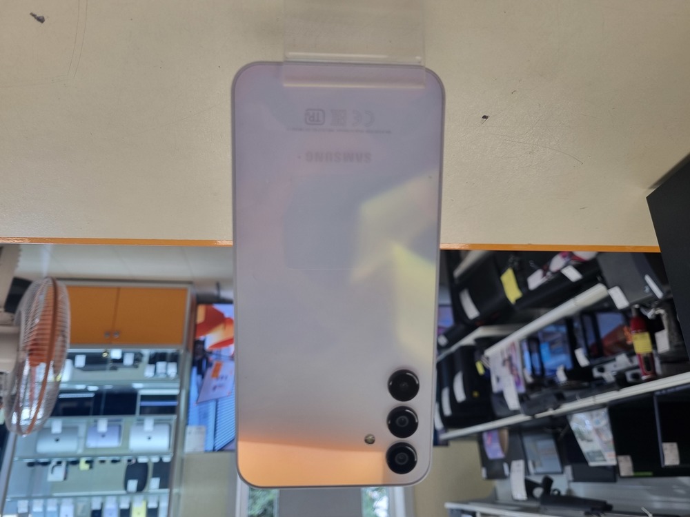 Смартфон Samsung Galaxy A15 6/128