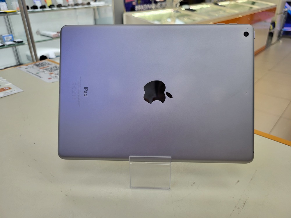 Планшет Apple IPad 6 32 ГБ A1893 (Wi-Fi)