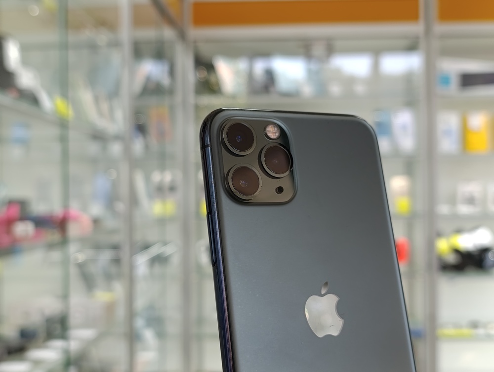 Смартфон Apple iPhone 11 Pro 128Gb