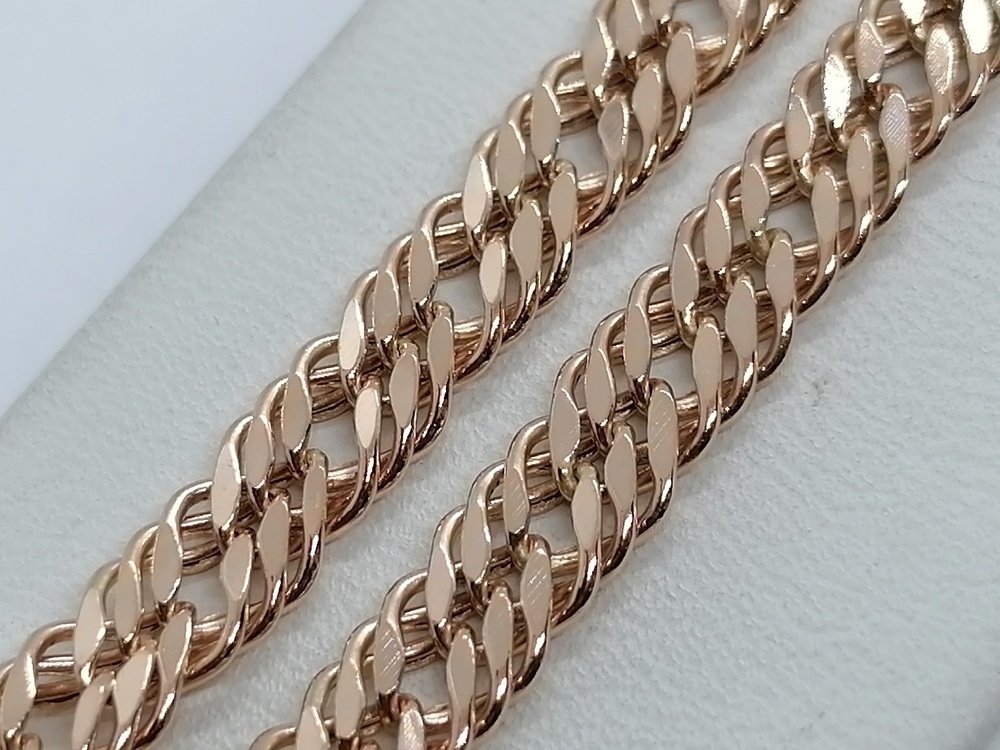 ЦЕПЬ ПУСТОТЕЛАЯ Ромб тройной (Au 585)