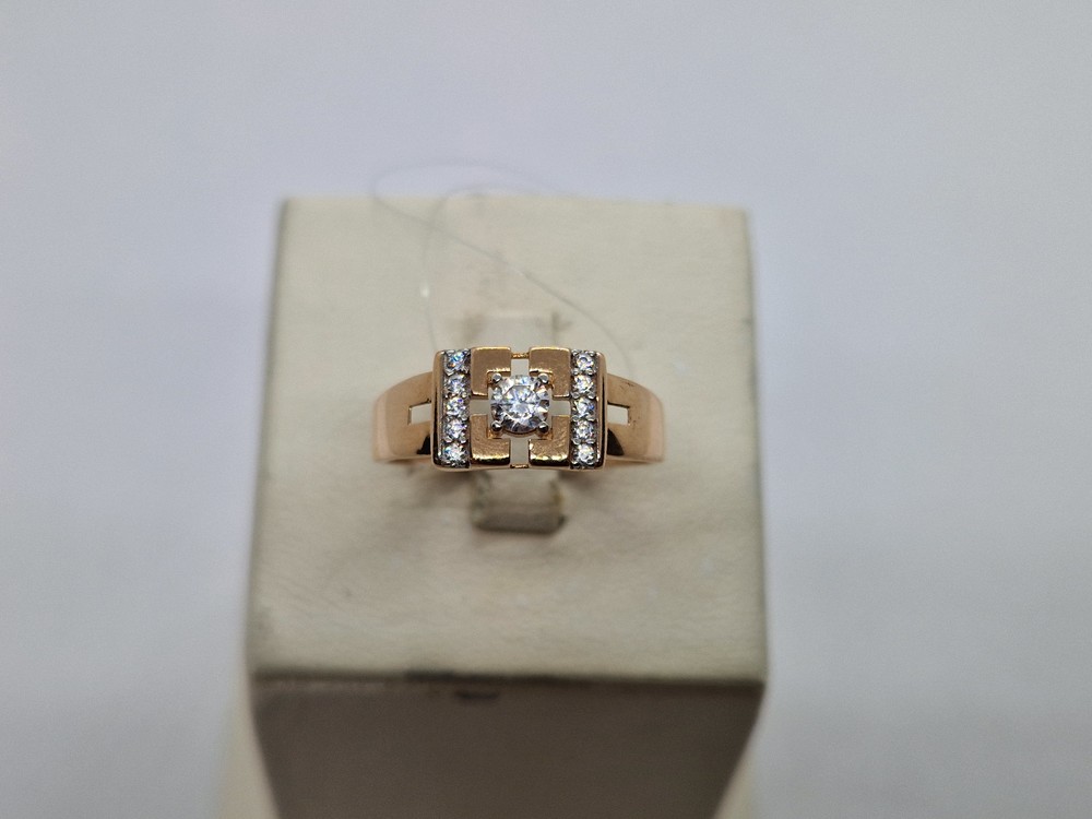 КОЛЬЦО С КАМНЯМИ (Au 585)