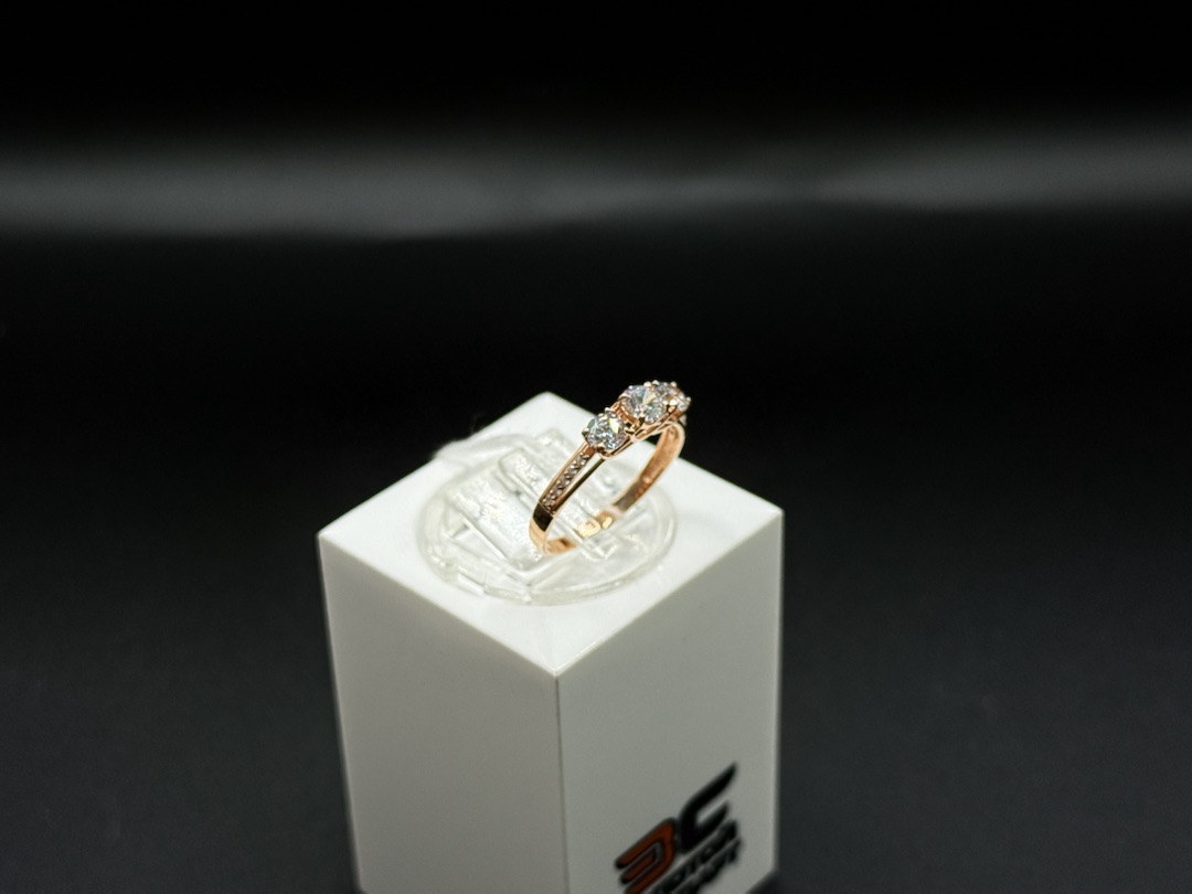 КОЛКМИ585 КОЛЬЦО С КАМНЯМИ (Au 585)