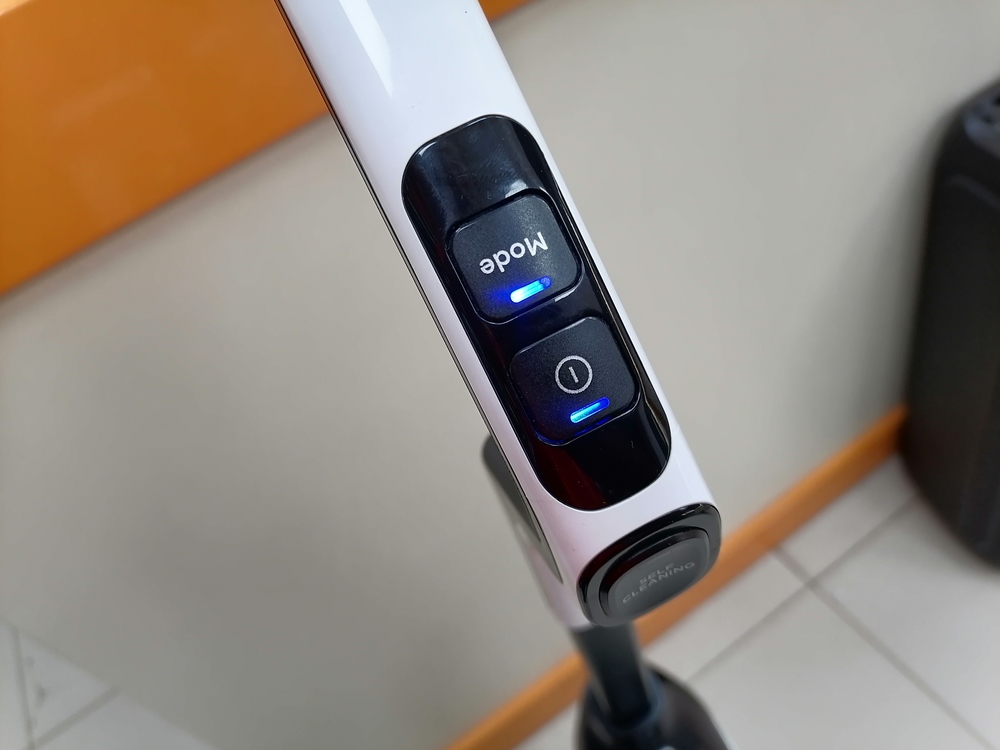 Пылесос Midea VVC15-1