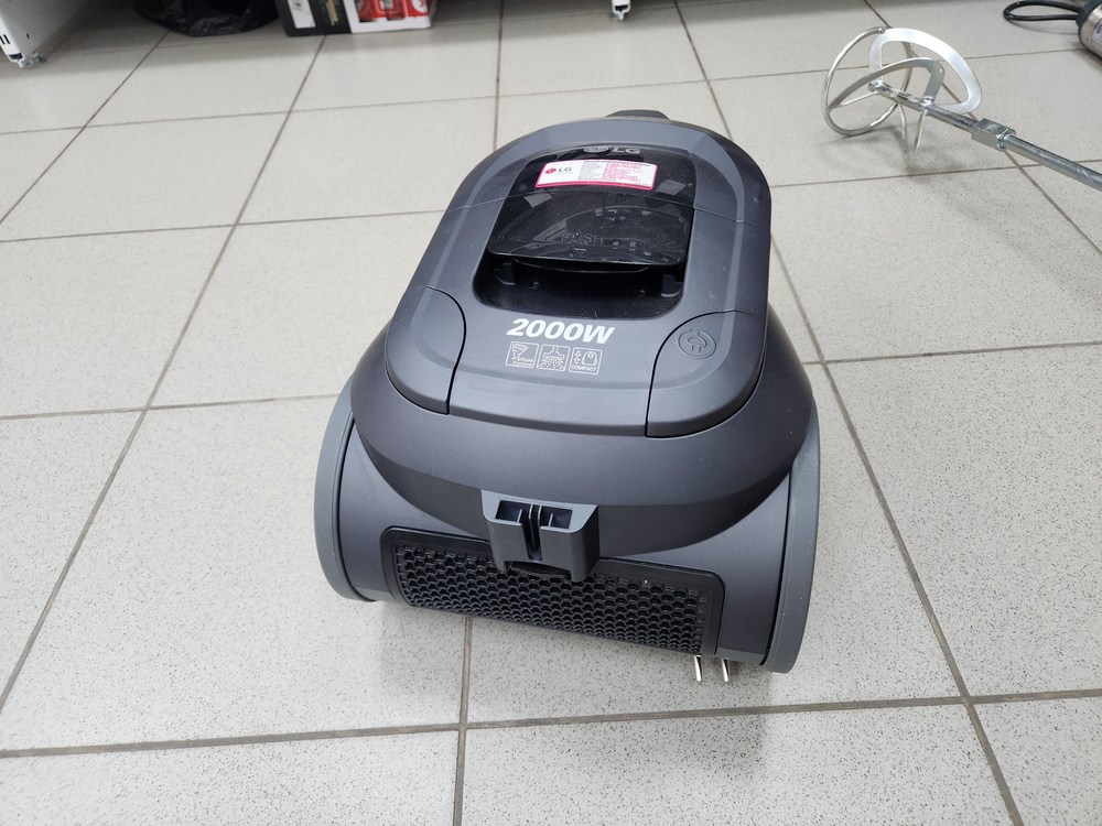 Пылесос LG VC5420NHTG