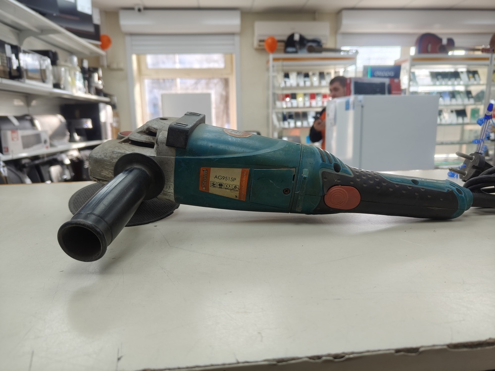 Угловая шлифмашина Sturm AG9515P