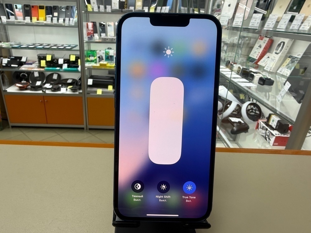 Смартфон Apple iPhone 13 128Gb