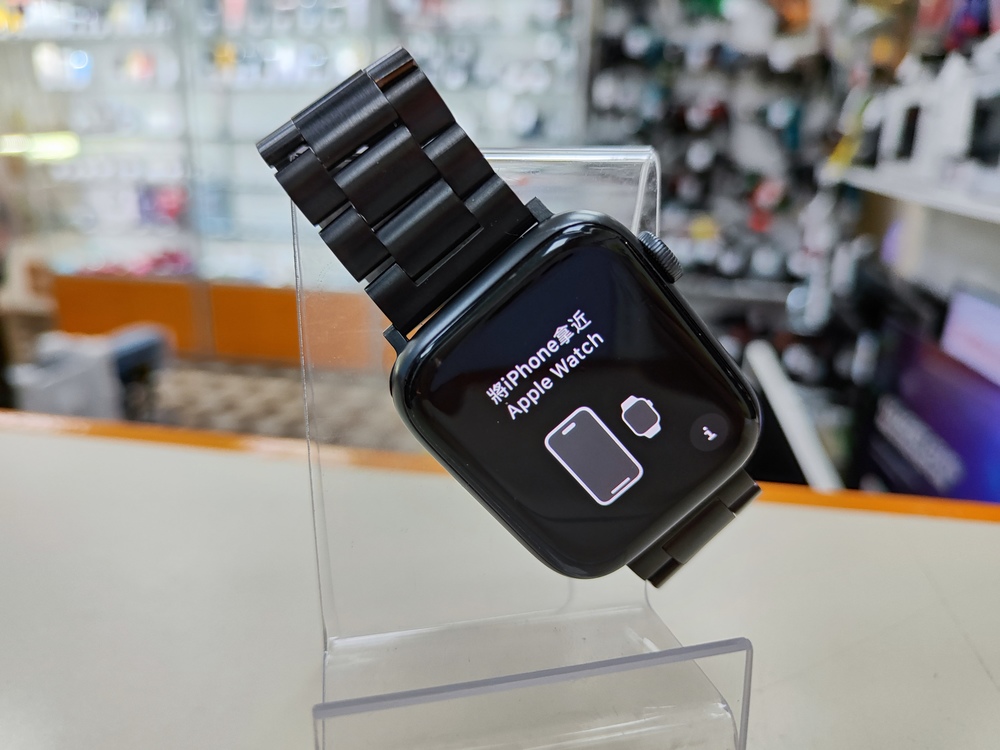 Смарт-часы Apple Watch SE 44mm