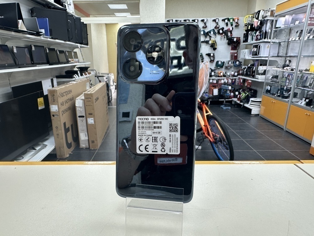 Смартфон Tecno SPARK 10C 4/64