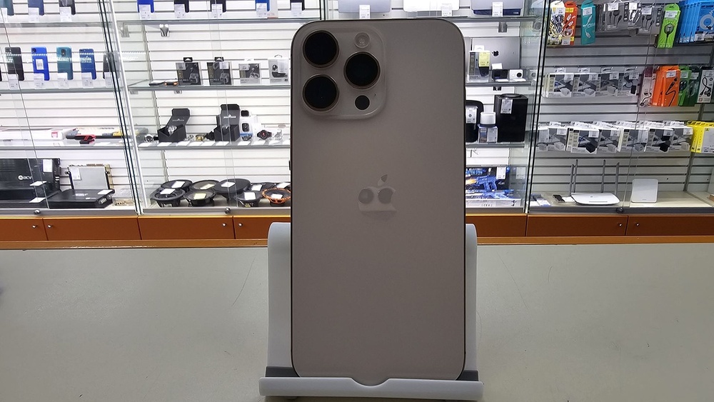 Смартфон Apple Iphone 16 Pro Max 256Gb