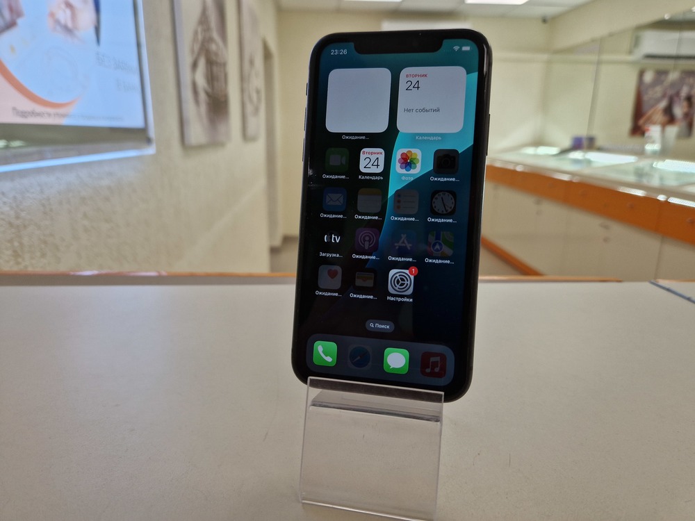 Смартфон Apple iPhone 11 64Gb