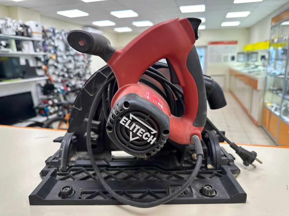 Торцовочная пила Elitech ПД 1675П