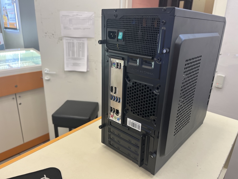 Системный блок DEXP; Ryzen 5 5600G, Radeon Graphics, 16 Гб, 128 Гб, Нет