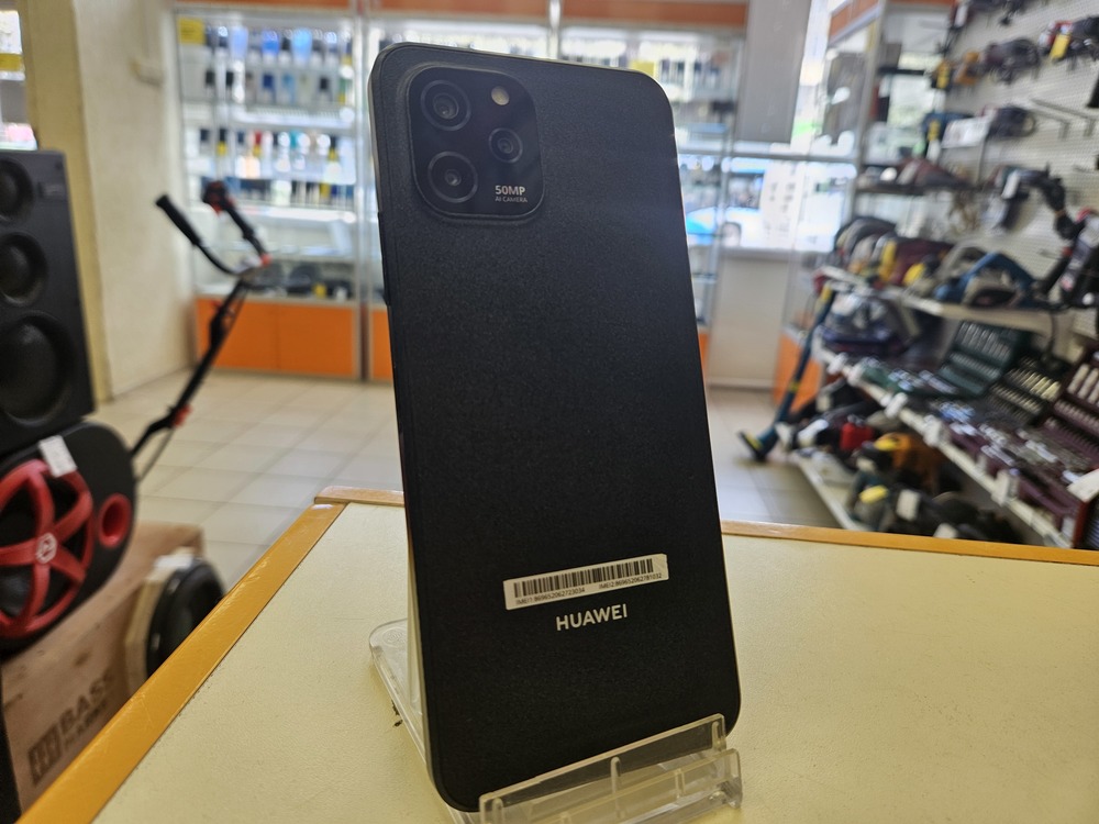 Смартфон Huawei Nova Y61 4/128