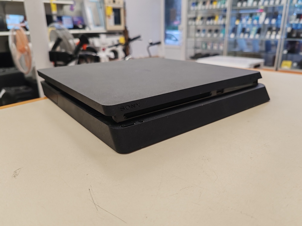 Игровая приставка PlayStation 4 Slim 500GB