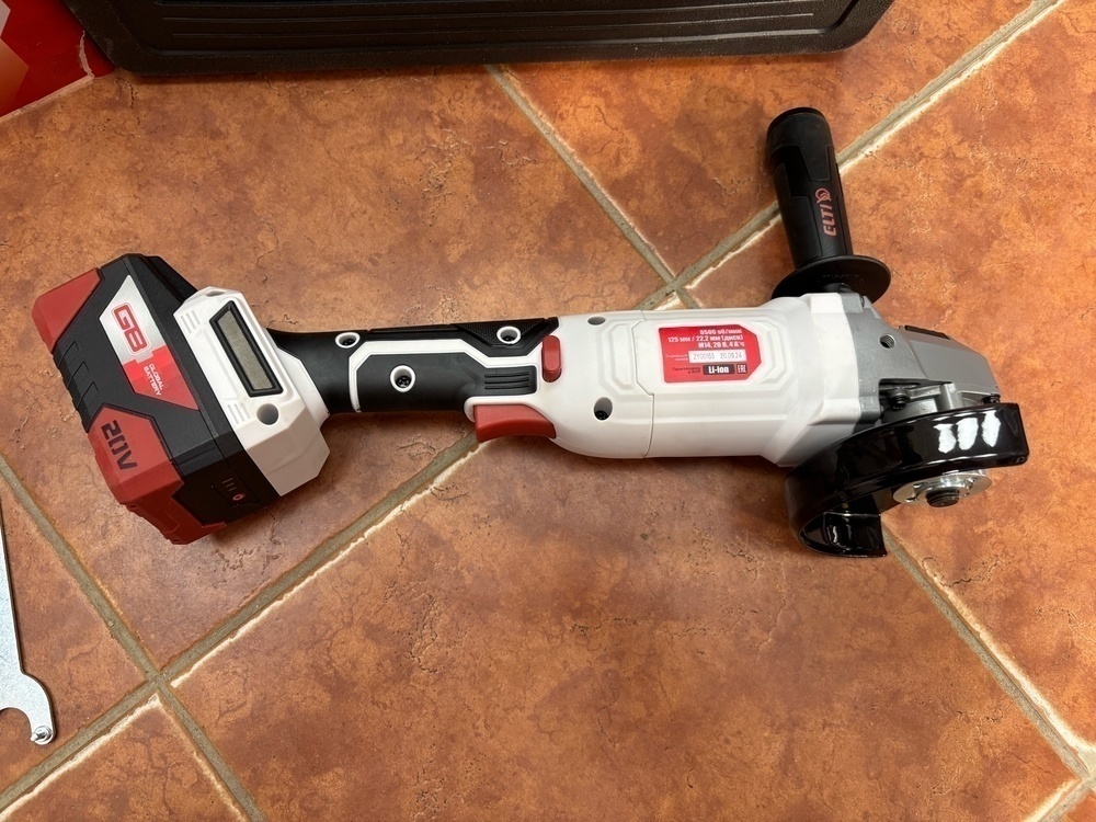 Угловая шлифмашина Elti AG-125LH-GB