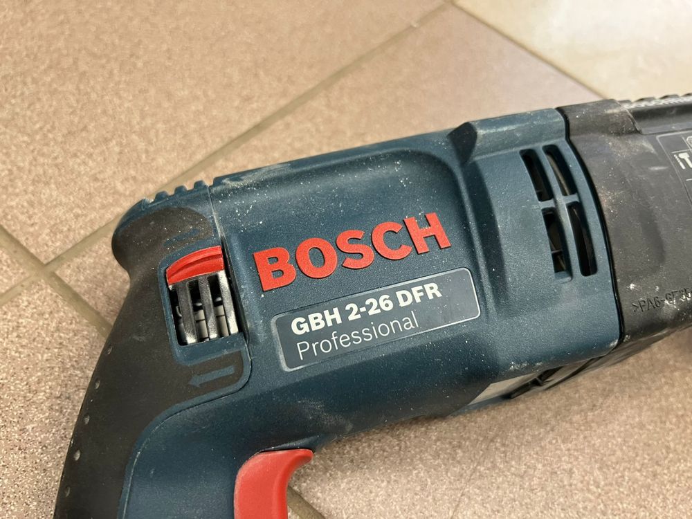 Перфоратор Bosch GBH 2-26 DFR