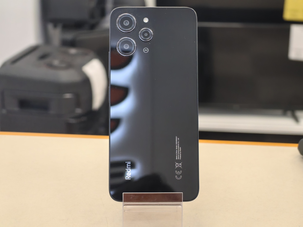 Смартфон Xiaomi Redmi 12 4/128