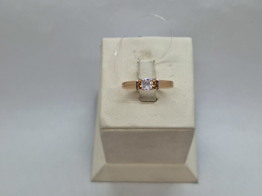 КОЛЬЦО С КАМНЕМ (Au 585)