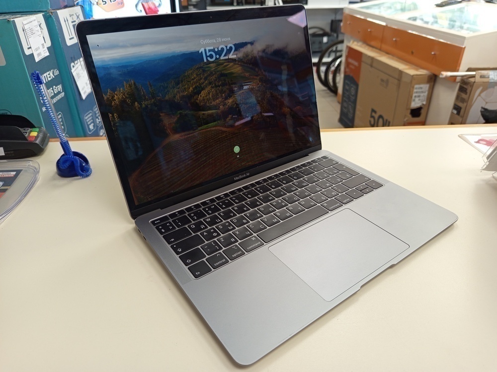 Ноутбук APPLE MacBook Air (Retina, 13 дюймов, 2019 г.);