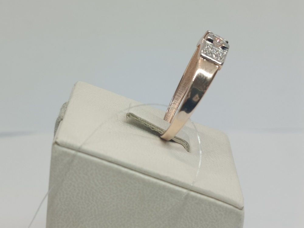 КОЛЬЦО С КАМНЯМИ (Au 585)