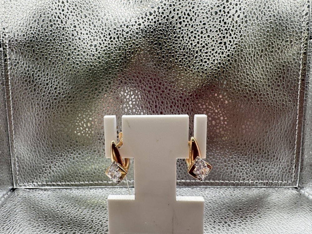 СЕРЬГИ С КАМНЯМИ (Au 585)