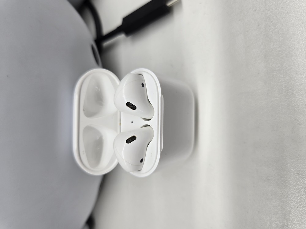 Наушники беспроводные Apple AirPods 2