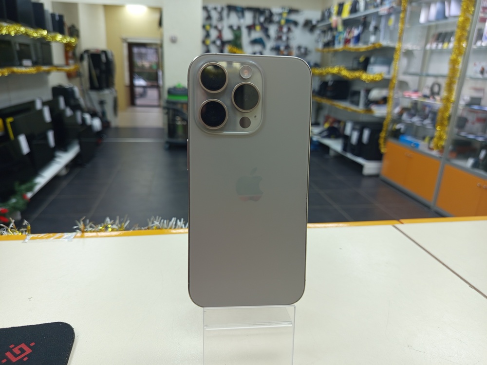 Смартфон Apple Iphone 15 Pro 128Gb
