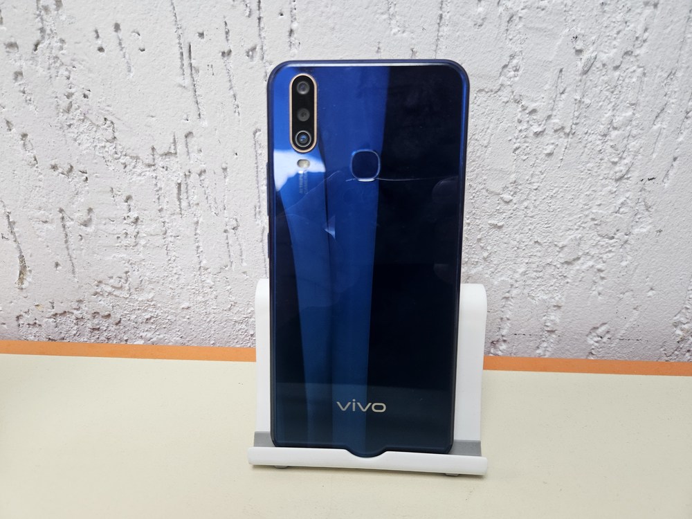 Смартфон Vivo Y12 3/64 (1904)