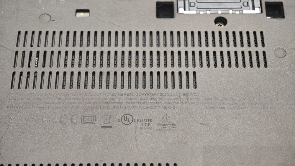 Ноутбук Lenovo ThinkPad X270; Core i5-6300U, Intel HD Graphics 520, 4 Гб, 120 Гб, Нет
