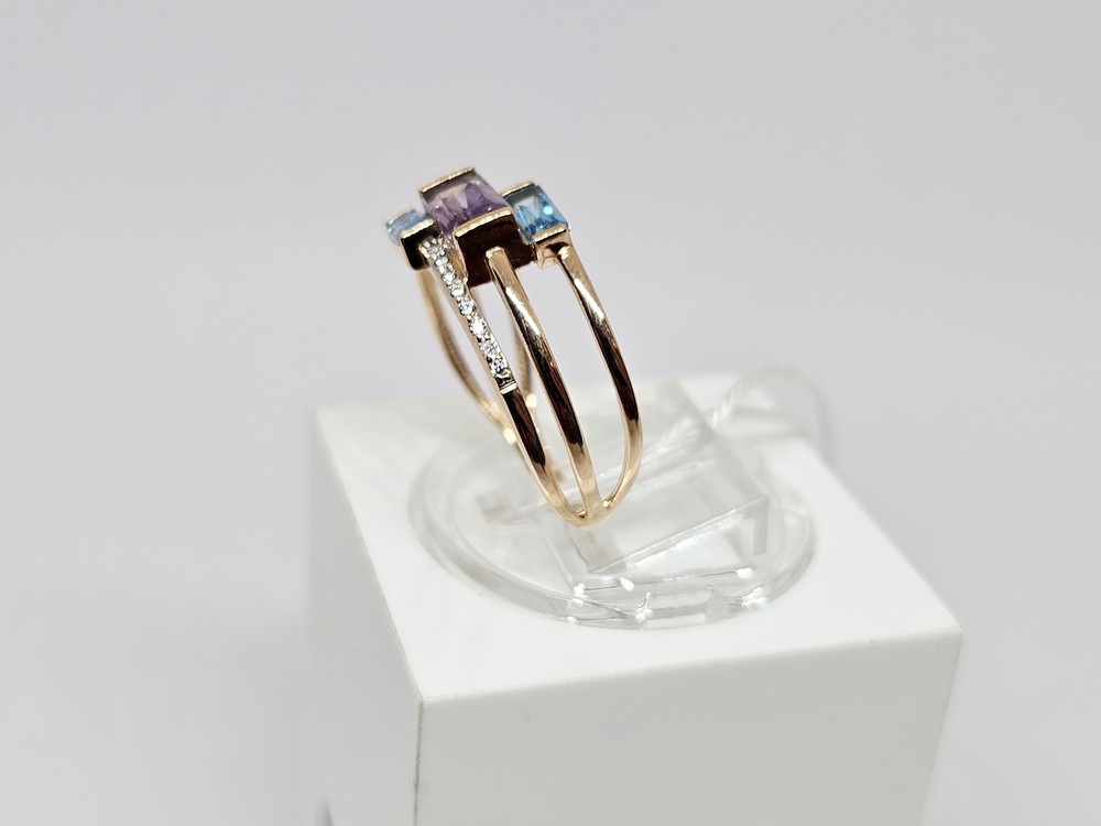 КОЛКМИ585 КОЛЬЦО С КАМНЯМИ (Au 585)