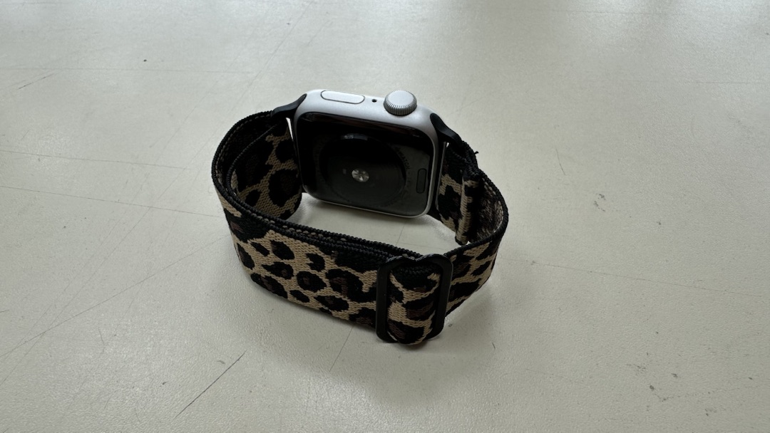Смарт-часы Apple Watch SE 2020 40mm