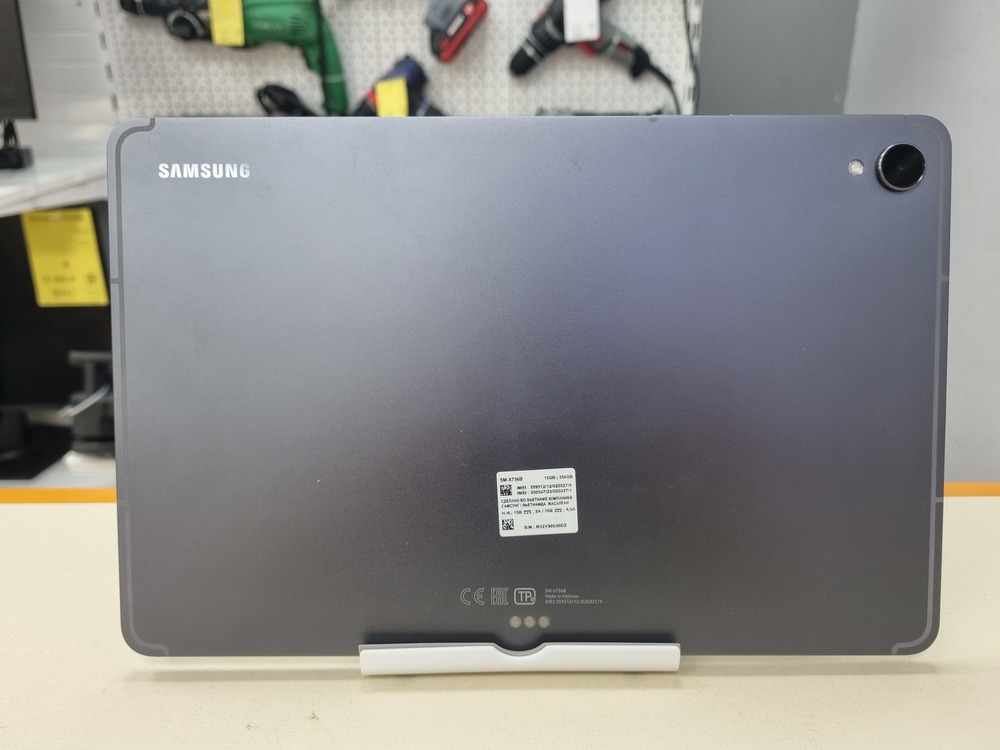 Планшет Samsung Galaxy Tab S11 LTE 12/256