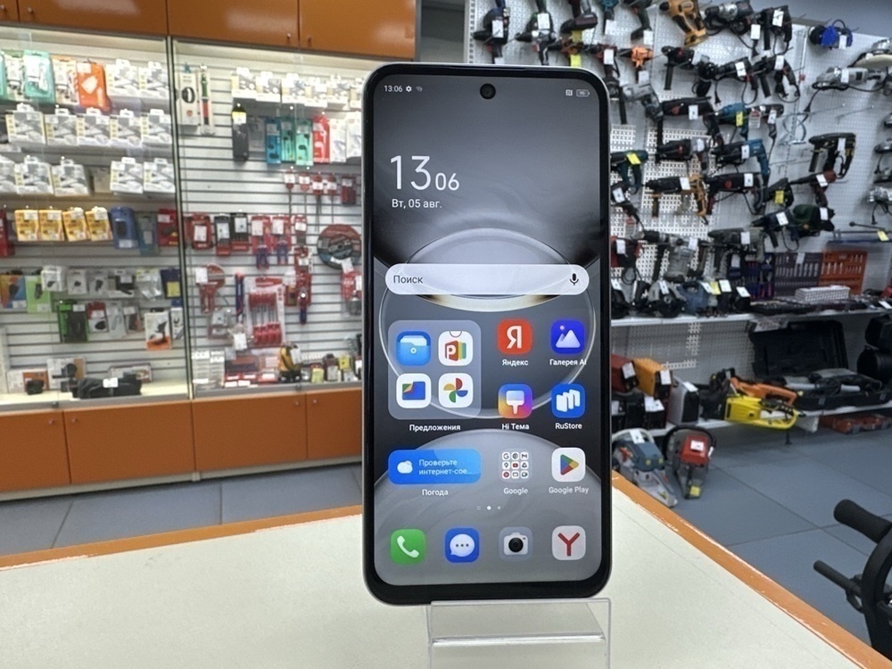 Смартфон Tecno SPARK 30C 4/128