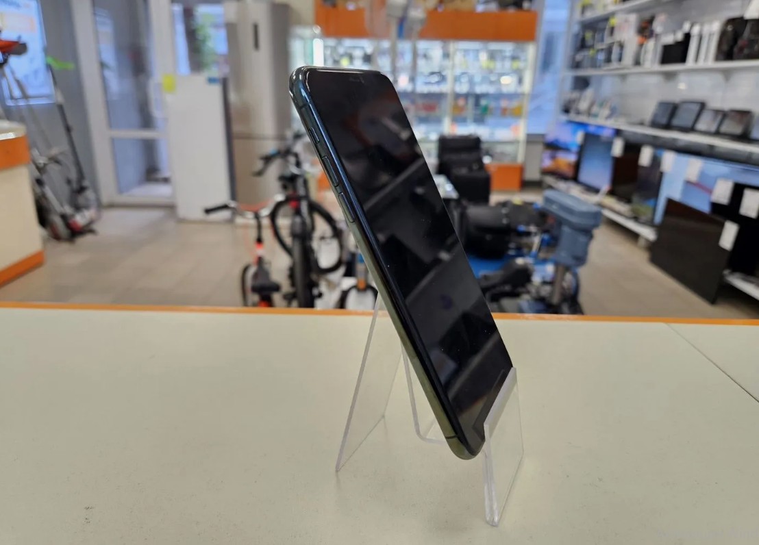 Смартфон Apple IPhone 11 Pro Max 256Gb