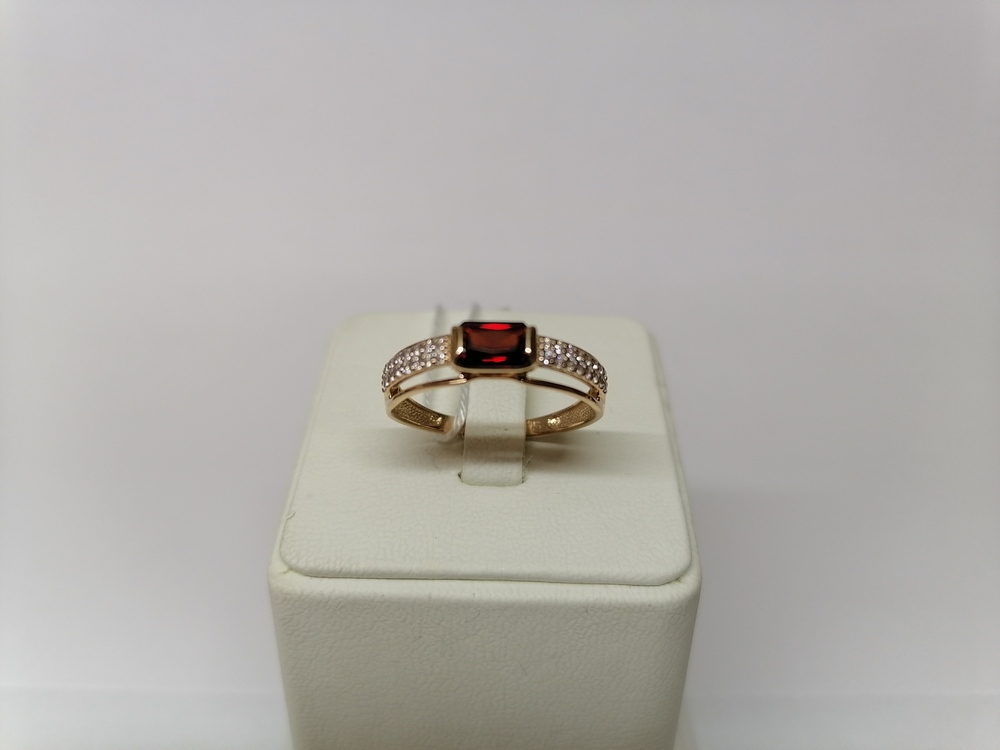 КОЛКМИ585 КОЛЬЦО С КАМНЯМИ (Au 585)