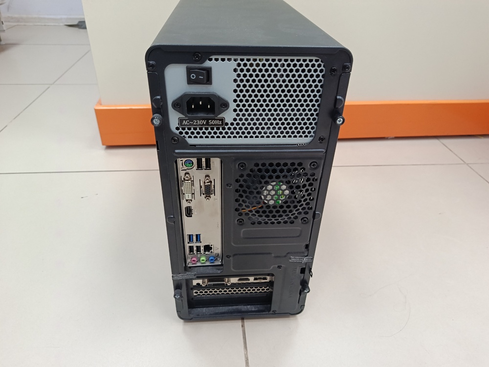 Системный блок Aero Cool; Core i5-9400F, GeForce GTX 1650, 8 Гб, 256 Гб, 1 Tb