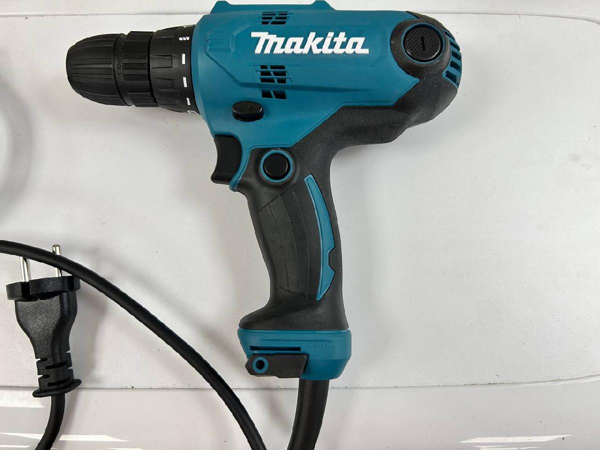 Дрель-безударная Makita DF0300