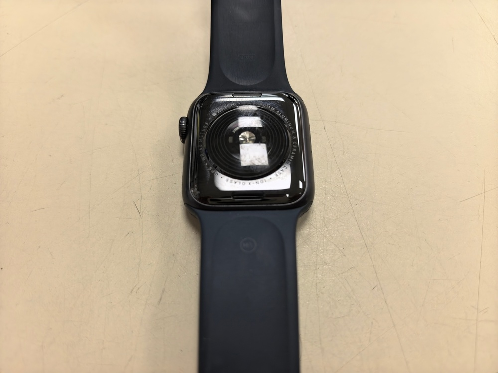 Смарт-часы Apple Watch SE 2020 44mm