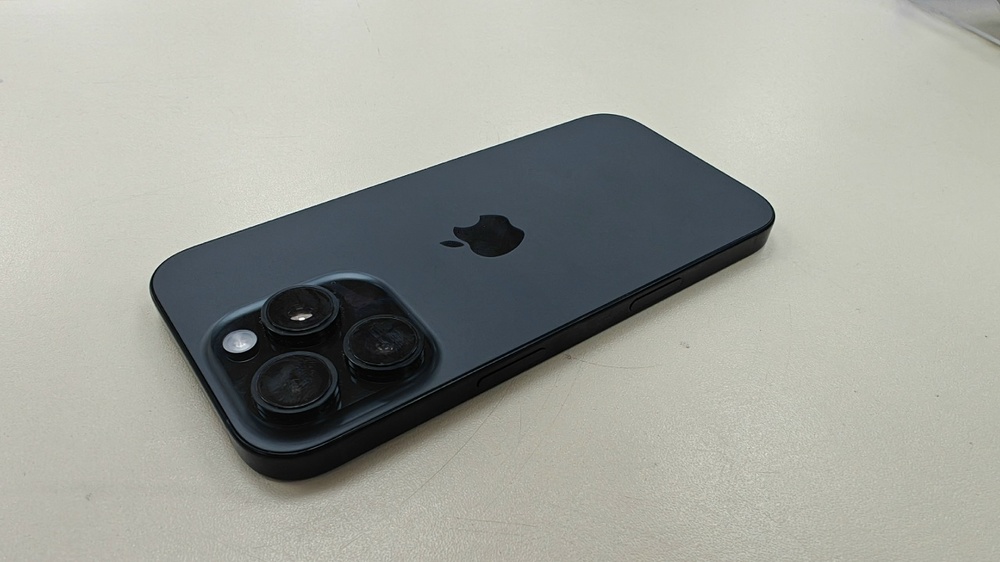Смартфон Apple Iphone 16 Pro 128Gb